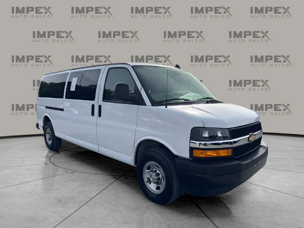 Used 2024 White Chevrolet LS image 7