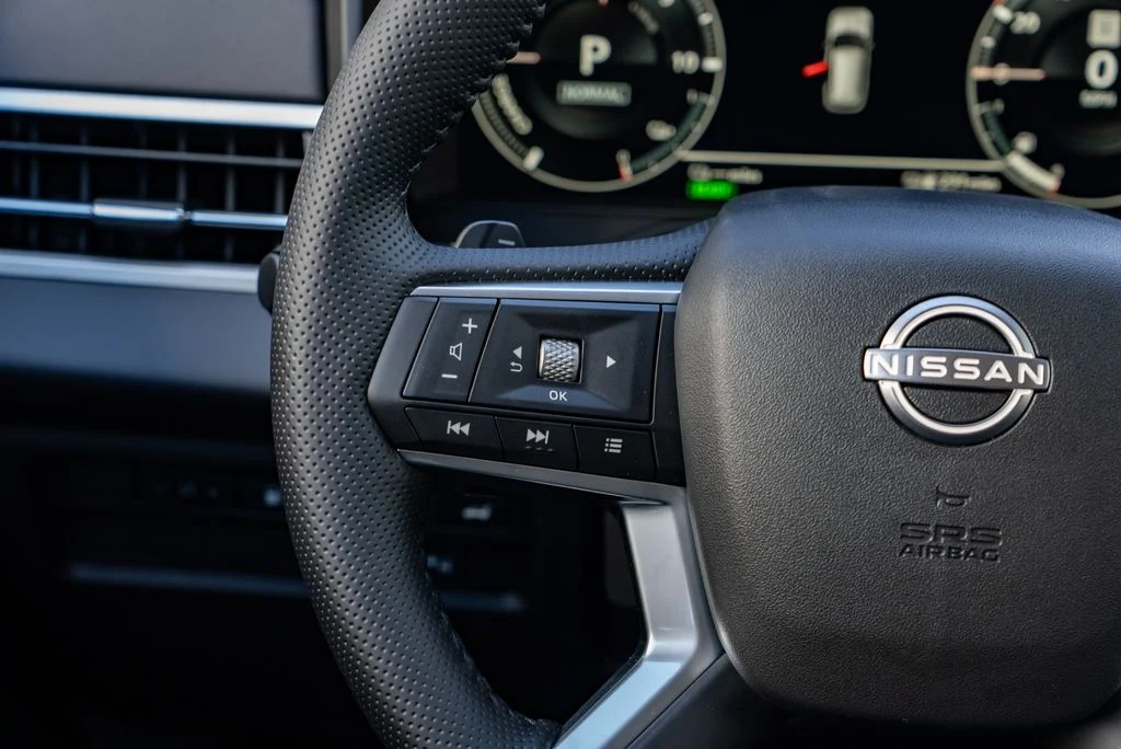New 2026 Black Nissan SL image 13