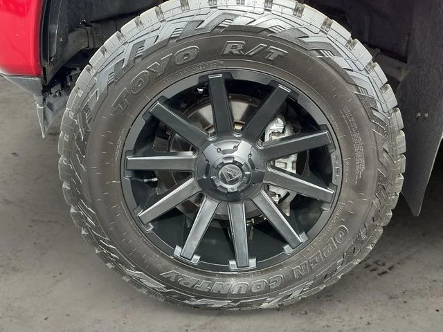 Used 2019 Red Ford Lariat image 9