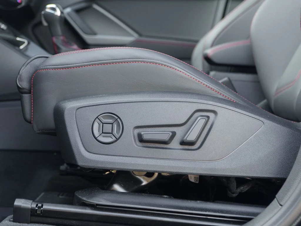 Used 2025 Gray Audi Premium Plus image 20