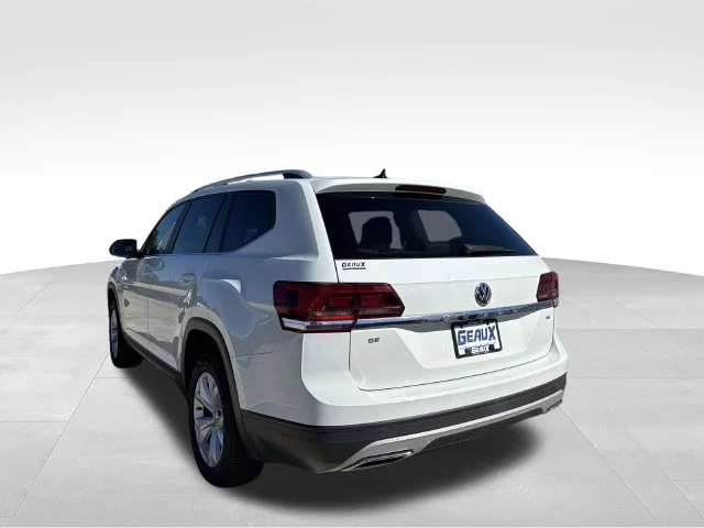 Used 2018 White Volkswagen 3.6L V6 SE image 8