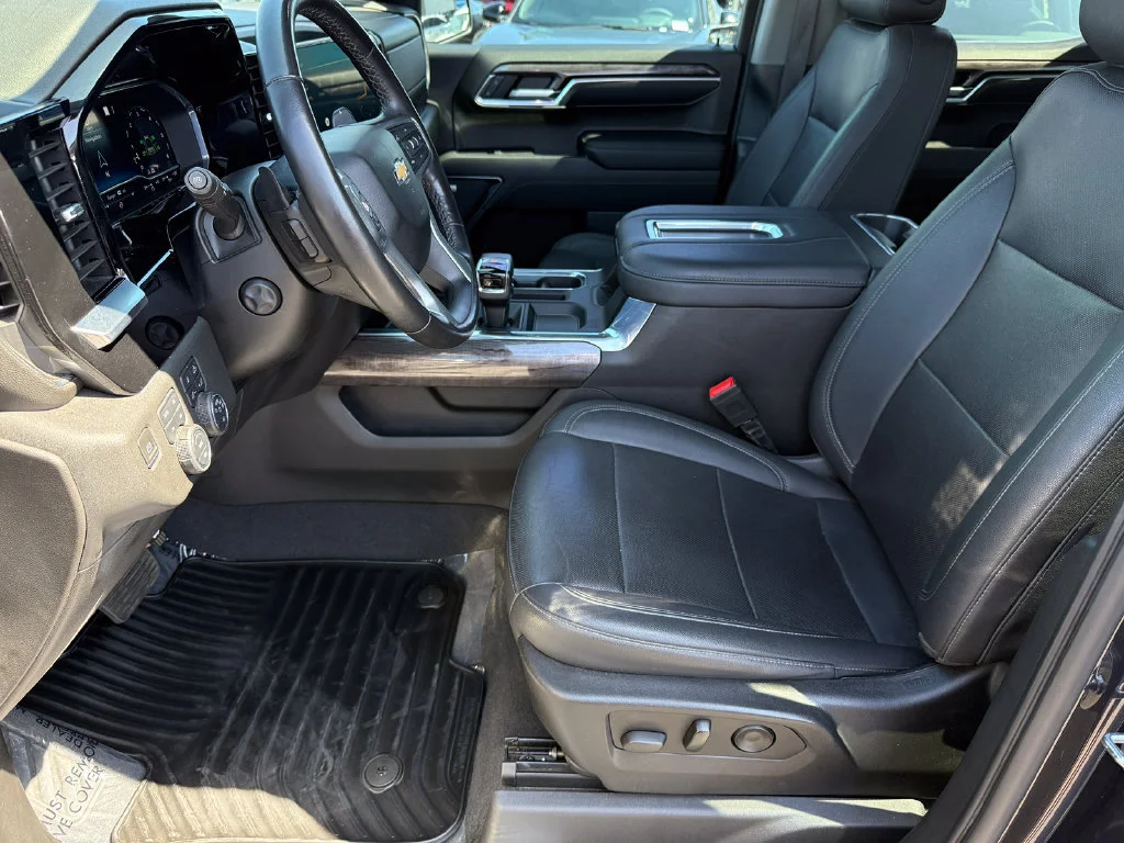 Used 2022 DARK ASH METALLIC Chevrolet LTZ image 23