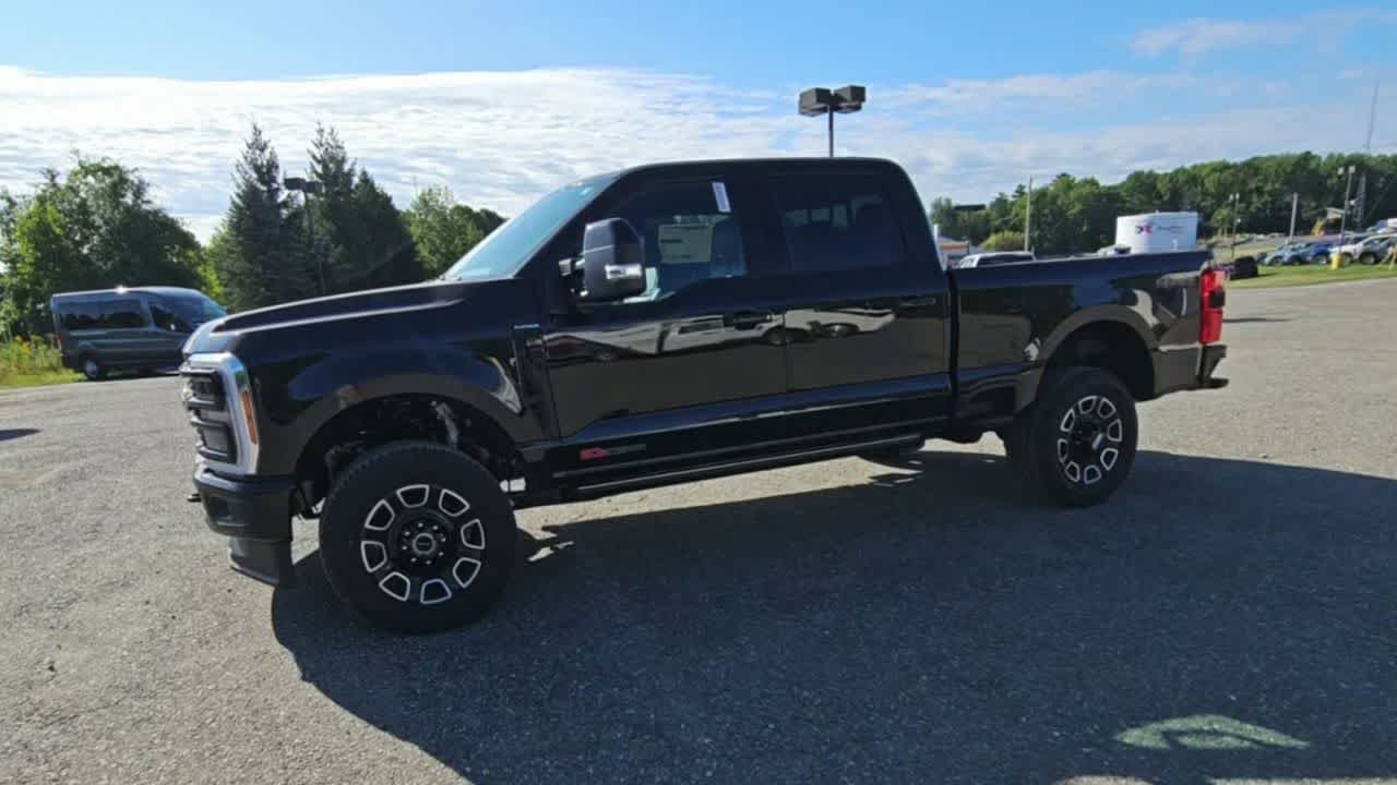 New 2026 Agate Black Metallic Ford F-250® Platinum® image 7