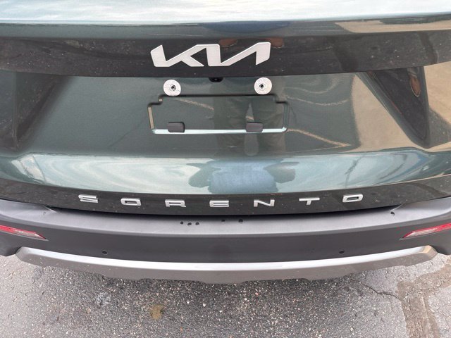 Used 2022 Green Kia X-Line SX Prestige image 16