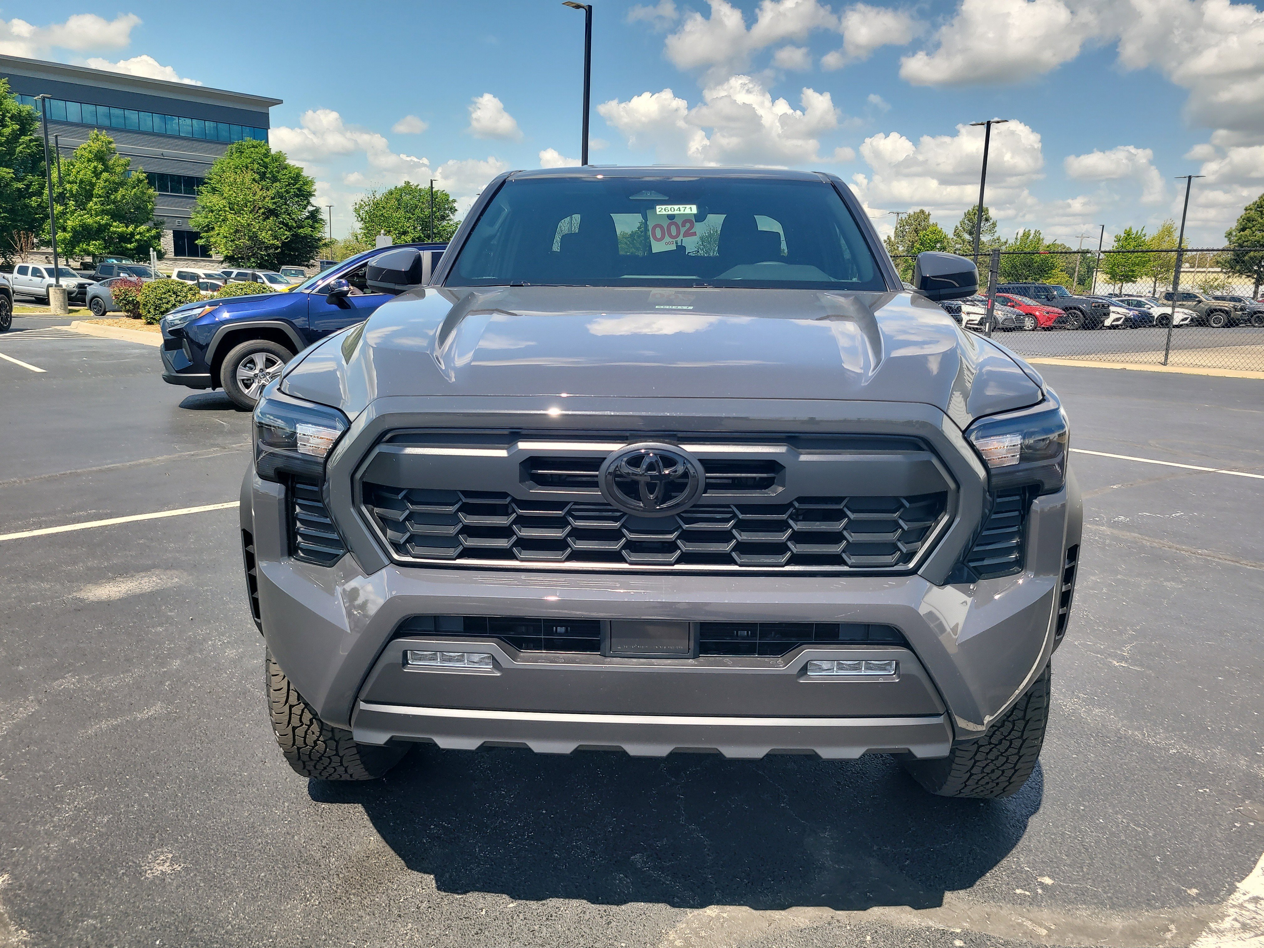 View vehicle photo 2