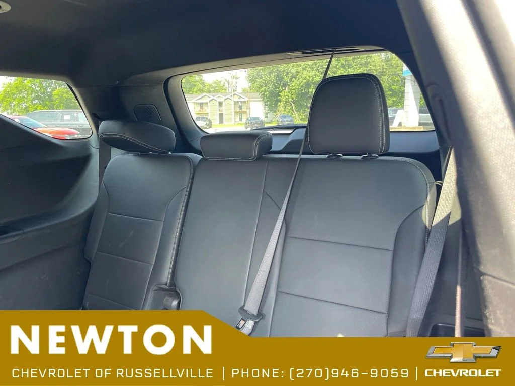 Used 2025 Black Metallic Chevrolet LT image 12