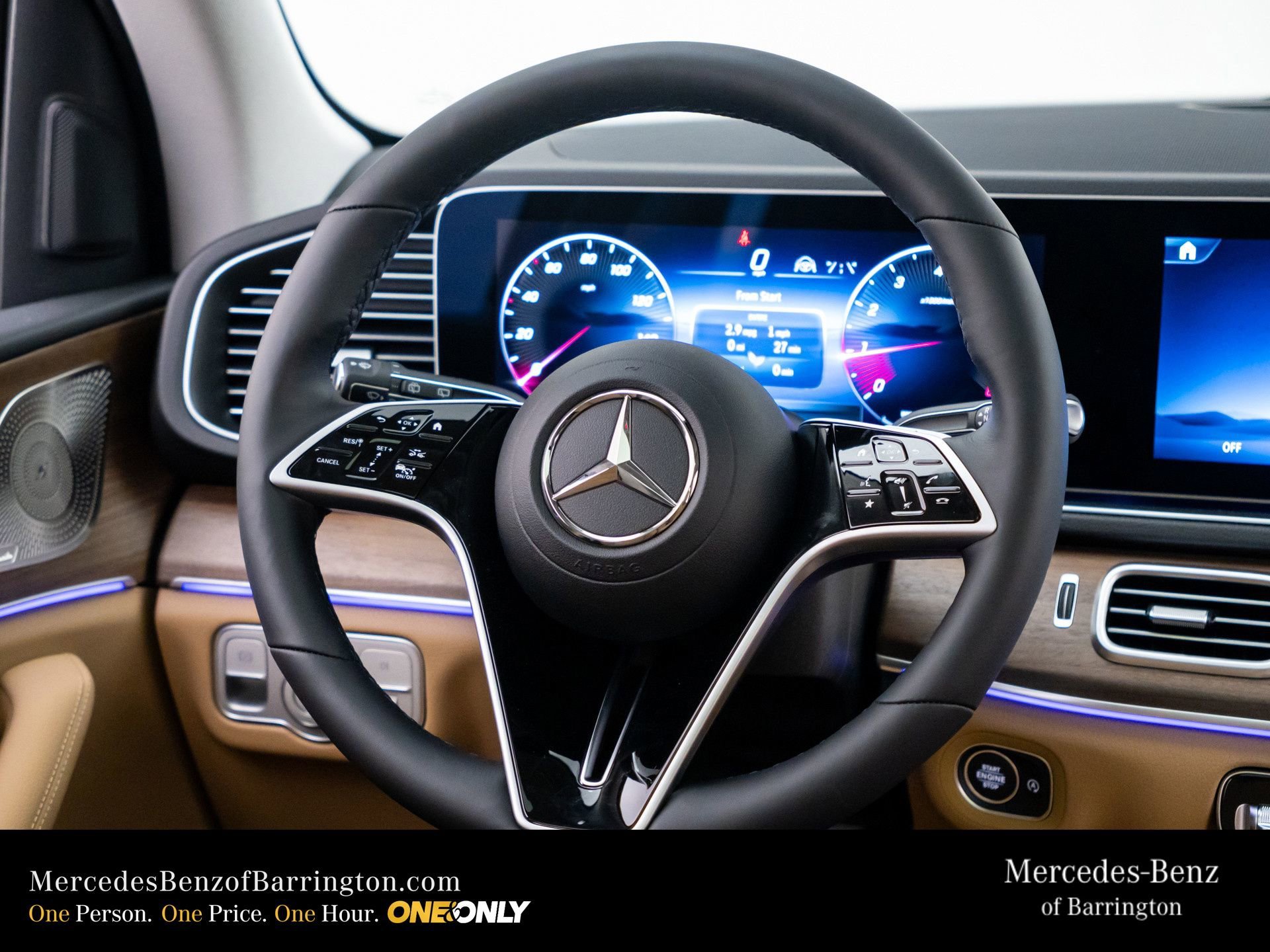 New 2026 MANUFAKTUR Moonlight White Metallic Mercedes-Benz GLE 350 image 55