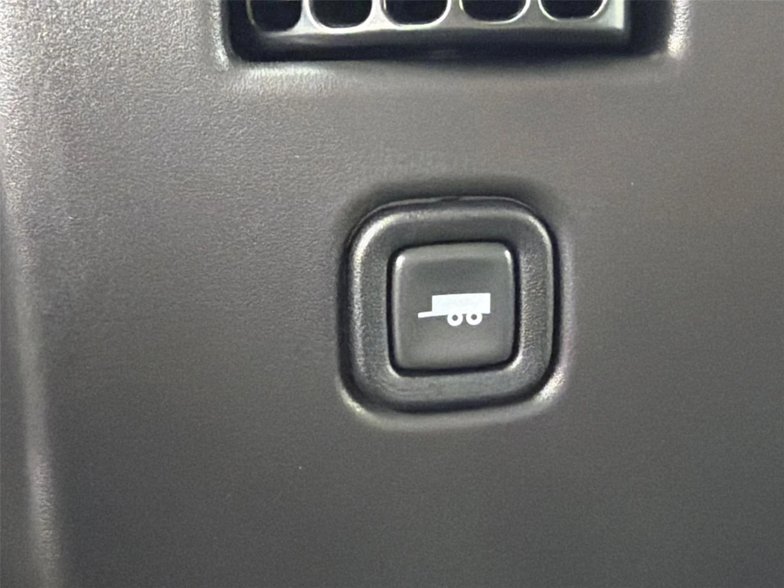 2026 GMC Savana Cargo Work Van - Photo 24