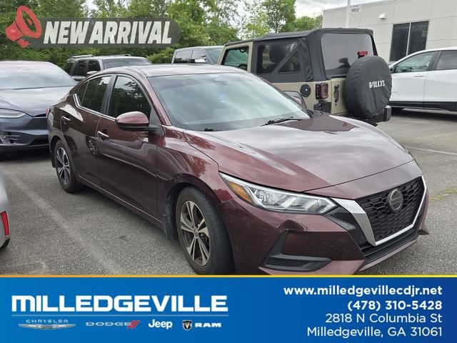 Used 2021  Nissan SV image 1