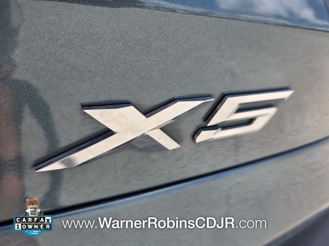 Used 2025 Blue BMW sDrive40i image 12