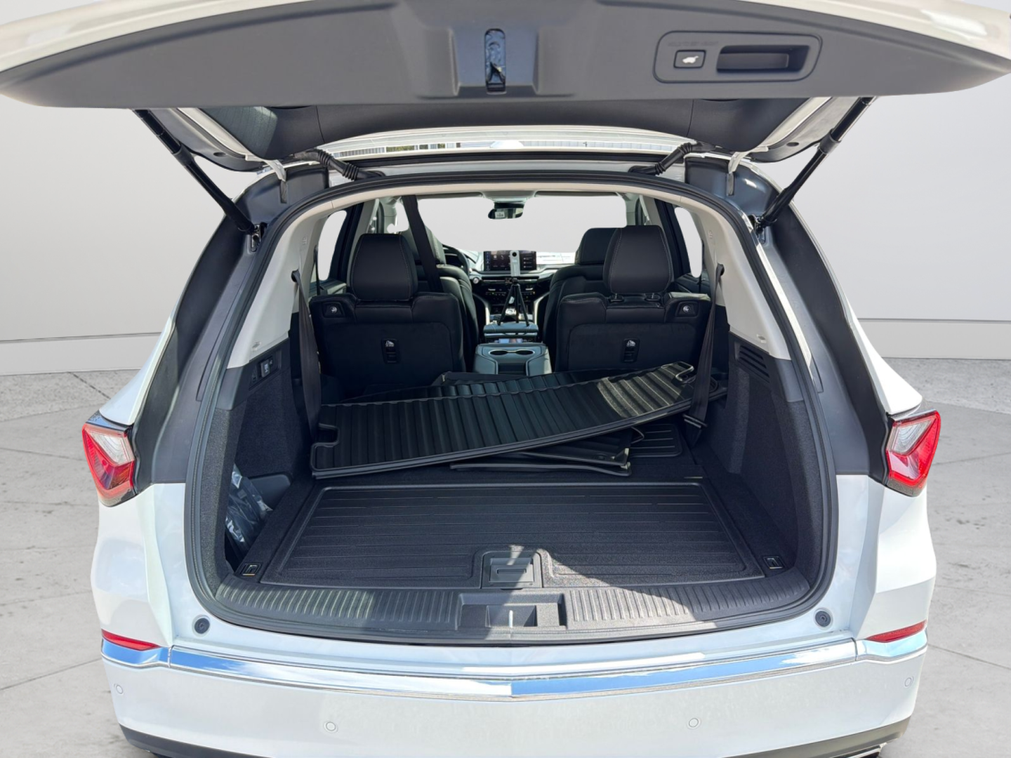 New 2026 Platinum White Pearl Acura Technology Package image 24
