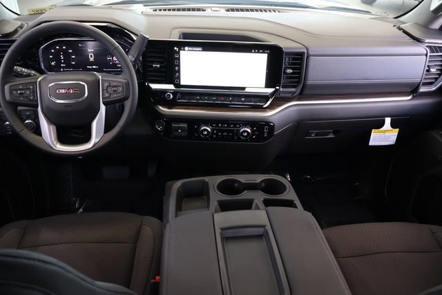 New 2026 Onyx Black GMC Elevation image 15