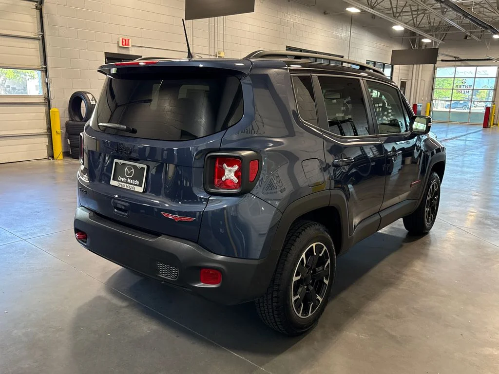 Used 2023 Blue Jeep Trailhawk image 4