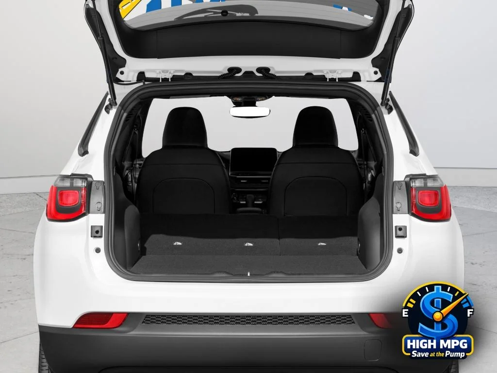 Used 2025 White Jeep Limited image 30