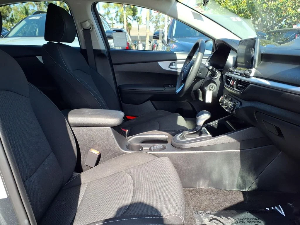 Certified Used 2024 Gray Kia LX image 8