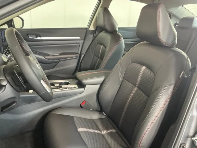New 2026 Gray Nissan 2.5 SR image 17