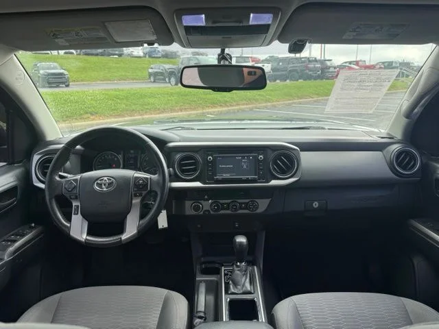 Used 2017 Gray Toyota SR5 image 17