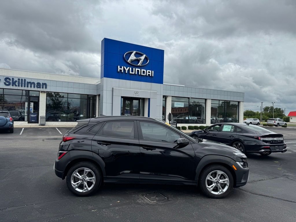Certified Used 2022 Ultra Black Hyundai SEL image 8