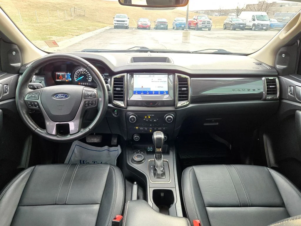 Used 2021 White Ford Lariat image 19