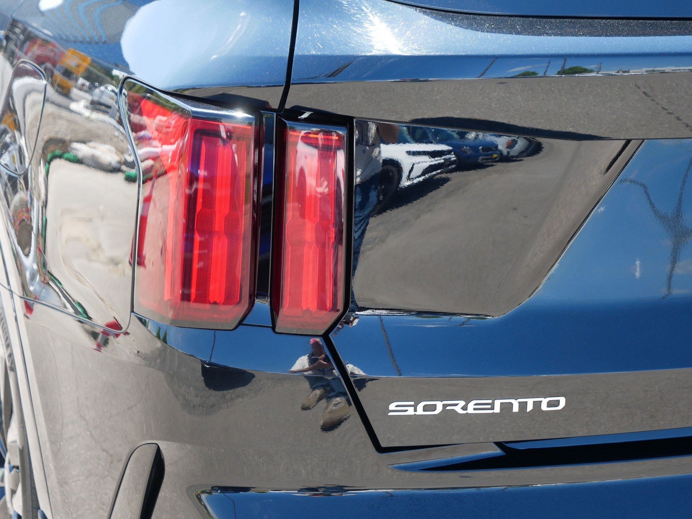 Certified Used 2023 Ebony Black Kia SX image 17