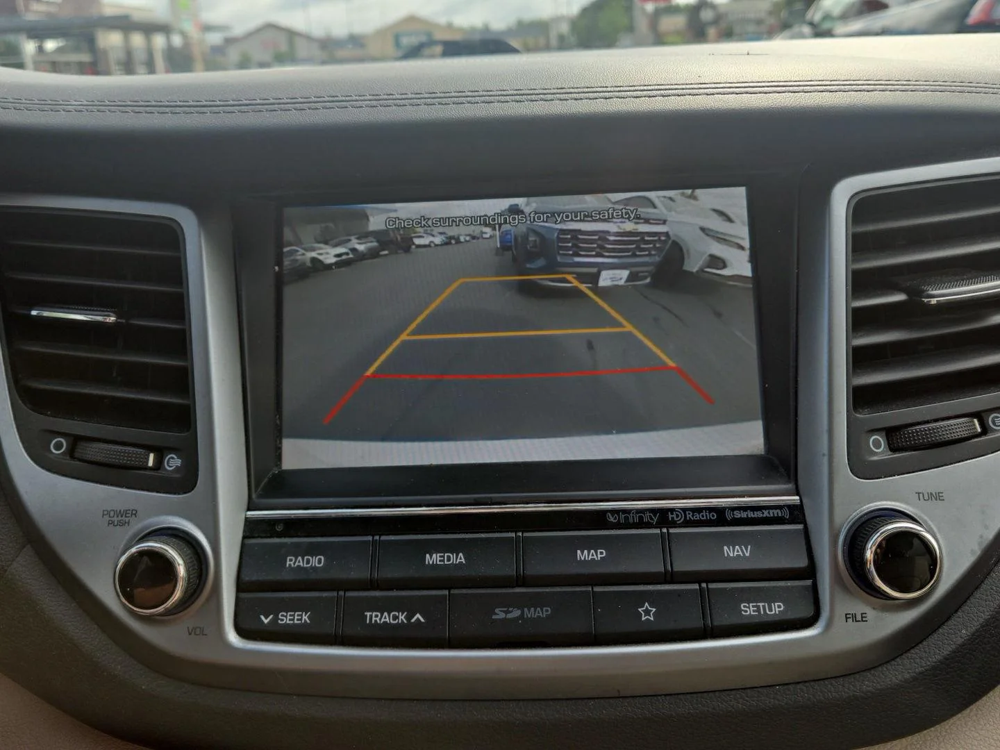 Used 2018 Dazzling White Hyundai Limited image 6