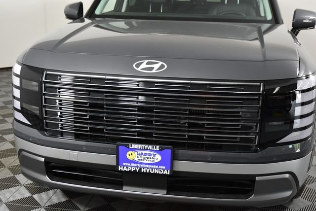 New 2026 Gray Hyundai SEL 8P image 4