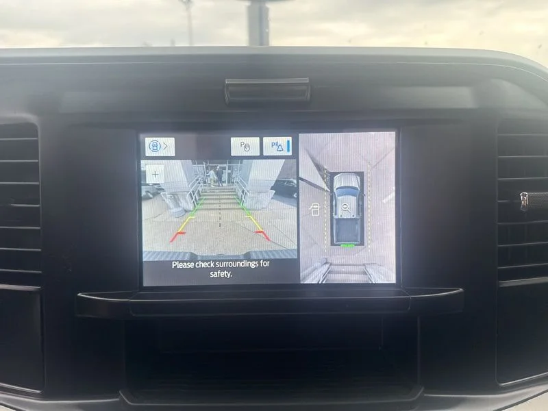 New 2026 Oxford White Ford F-350® XL image 29