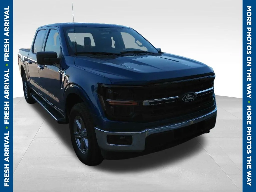 Certified Used 2025 Blue Ford XLT image 1