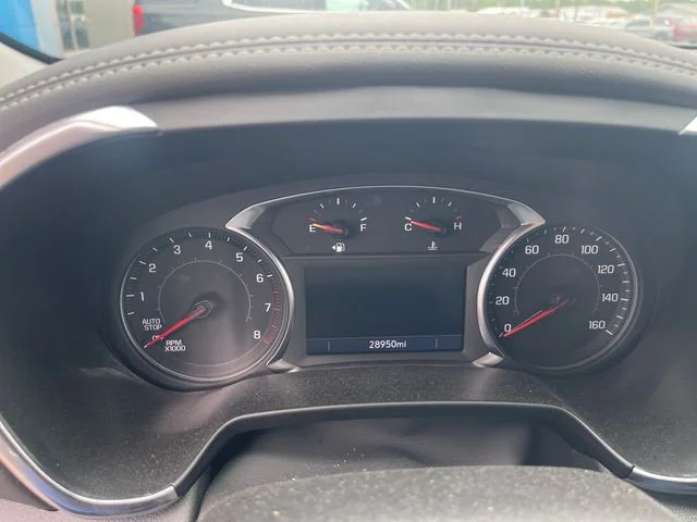 Used 2025 Gray Chevrolet LT image 16