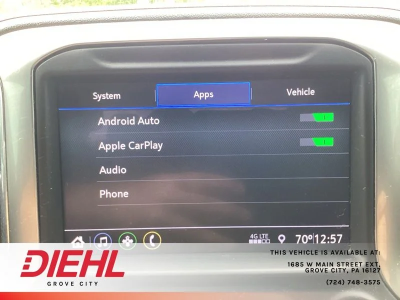 Used 2022 White Chevrolet RST image 39