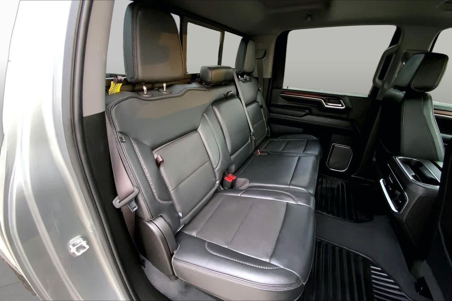 Used 2024 Sterling Metallic GMC Denali image 20
