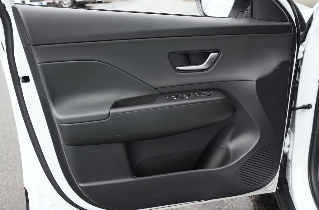 New 2026 Atlas White Hyundai SEL Premium image 34