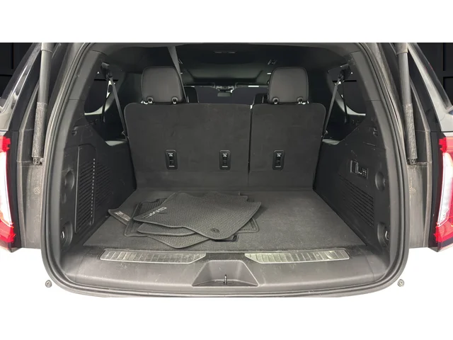 Used 2023 Summit White GMC Denali image 27