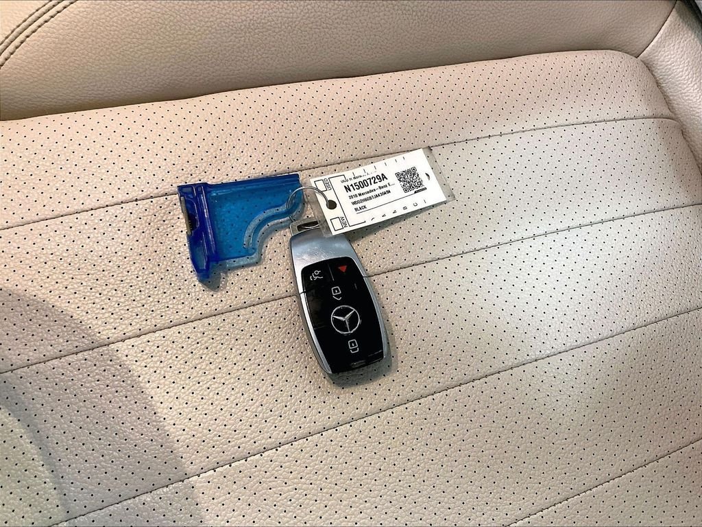 Used 2018 Black Mercedes-Benz E 400 image 31