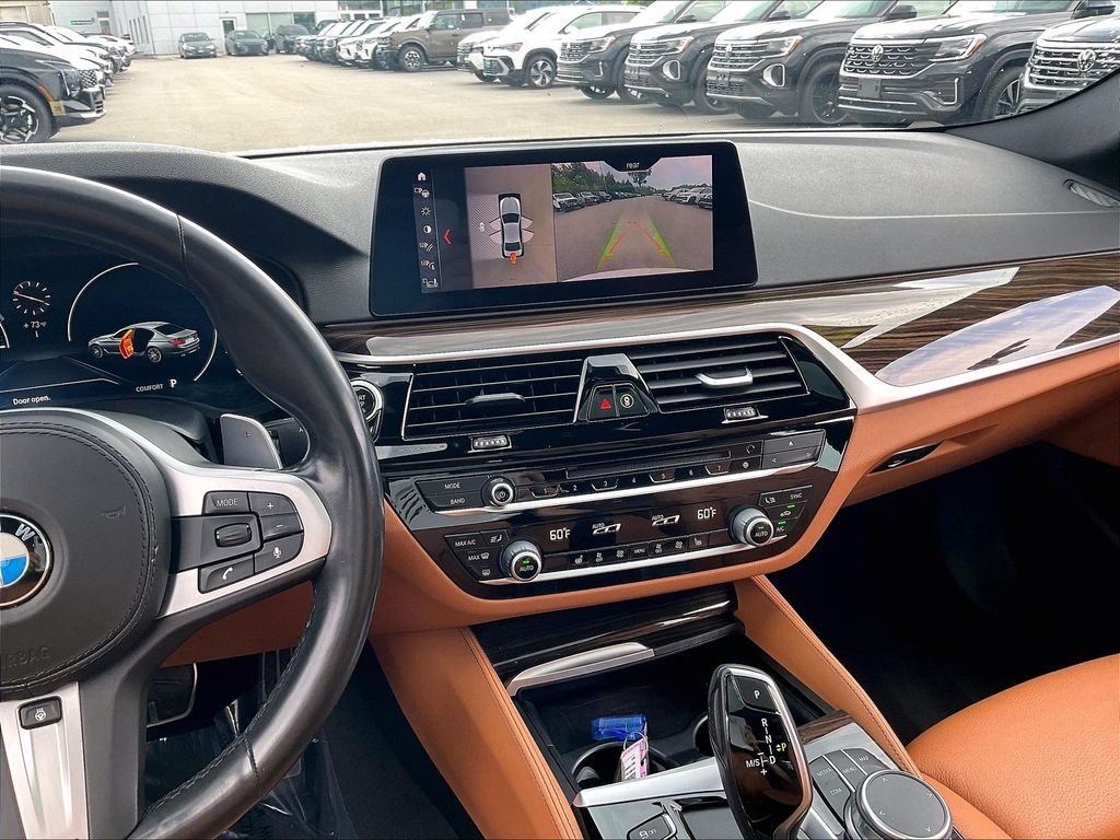 Used 2019 Alpine White BMW 540i xDrive image 17