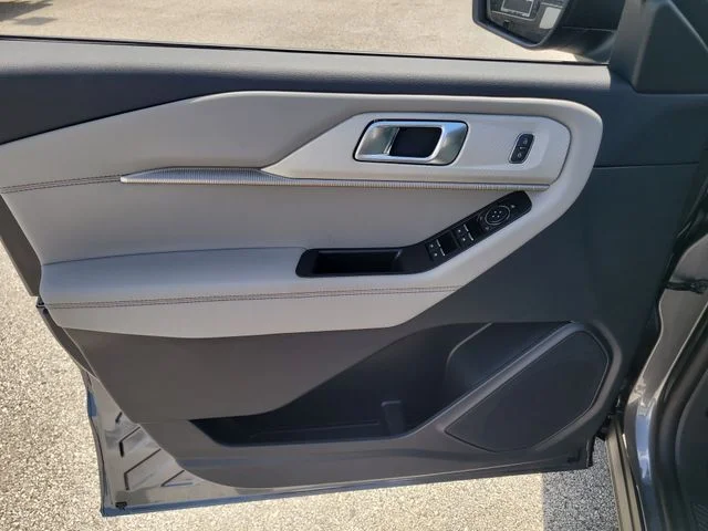 New 2026 Gray Metallic Ford Active image 19
