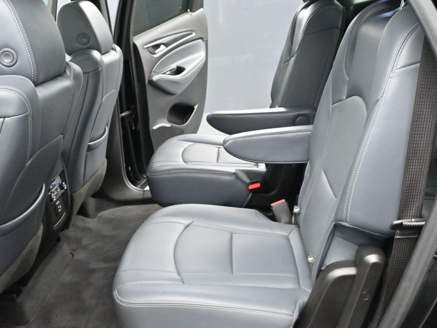 2022 Buick Enclave Essence - Photo 30