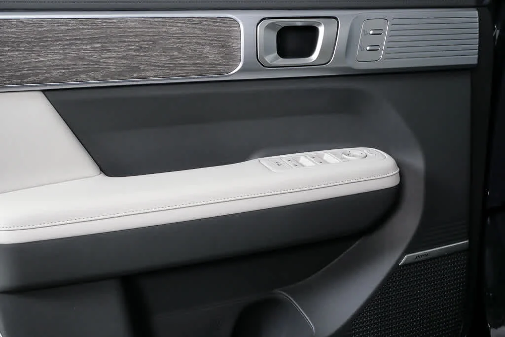 New 2026 Ecotronic Gray Hyundai Calligraphy image 17