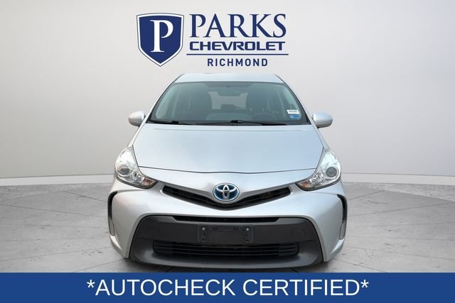 Used 2017 Silver Toyota Three image 2