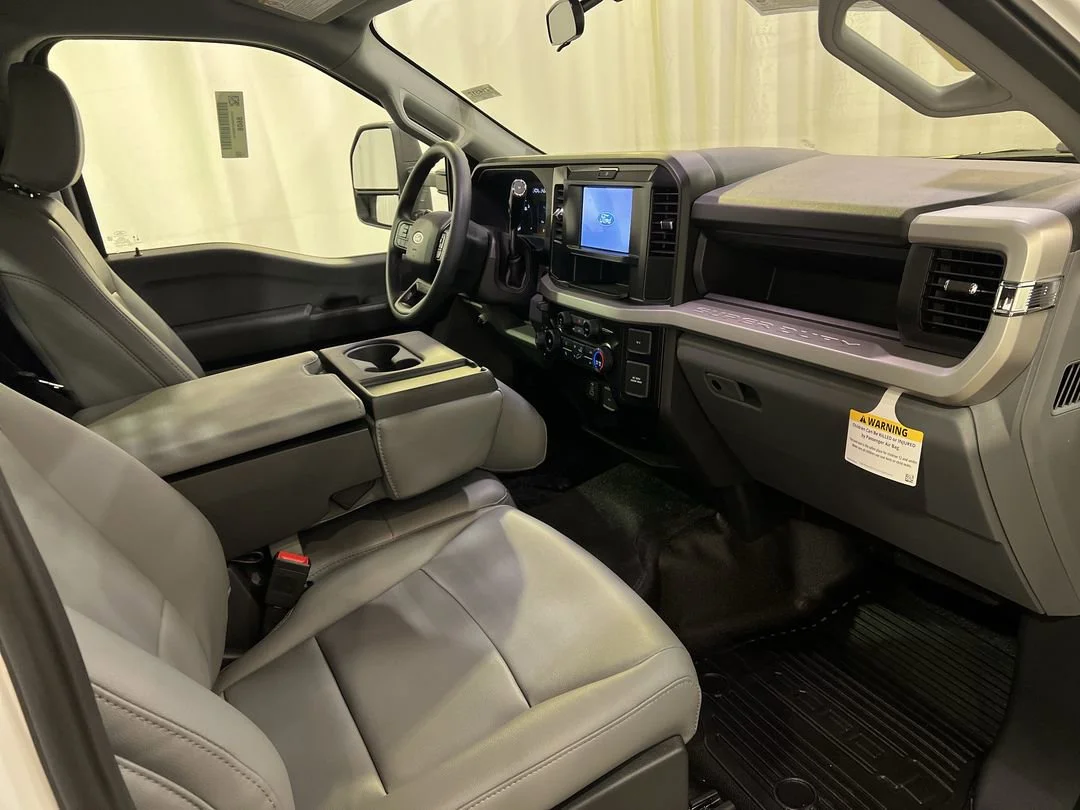 New 2026 Oxford White Ford F-550® XL image 14