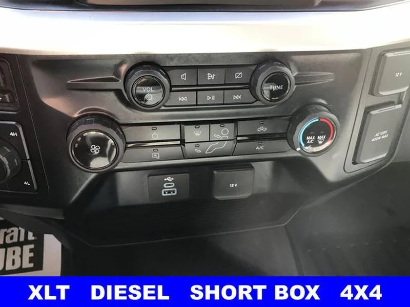 Used 2023 Carbonized Gray Metallic Ford XLT image 16
