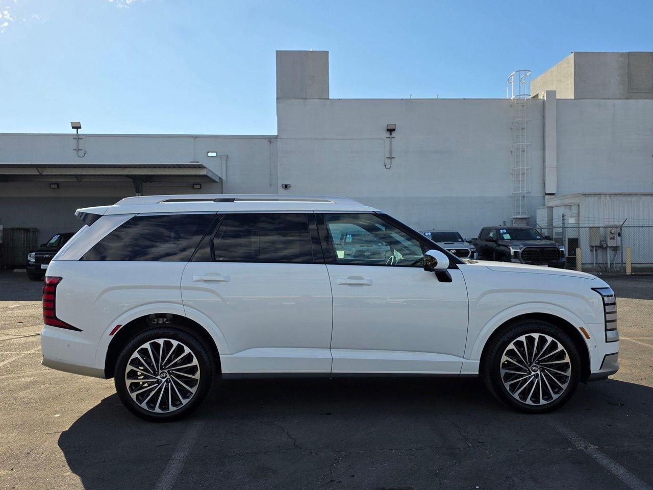 2026 Hyundai Palisade Calligraphy - Photo 8