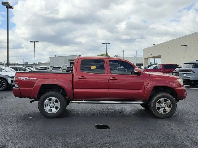 Used 2014 Red Toyota PreRunner image 3