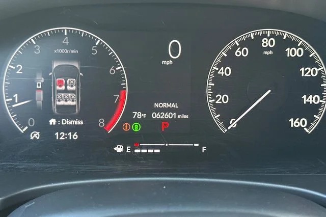 Used 2024  Honda Sport image 29
