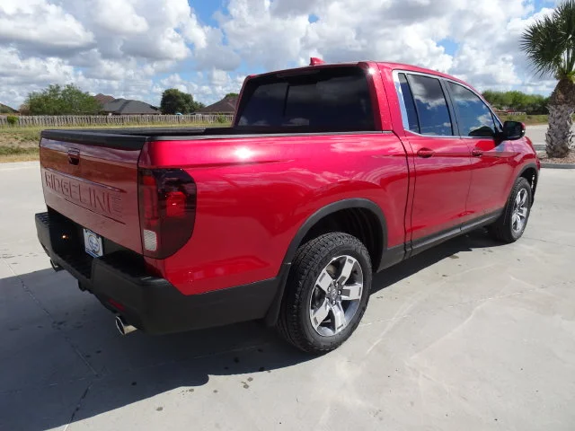New 2026 Radiant Red Metallic II Honda RTL image 4