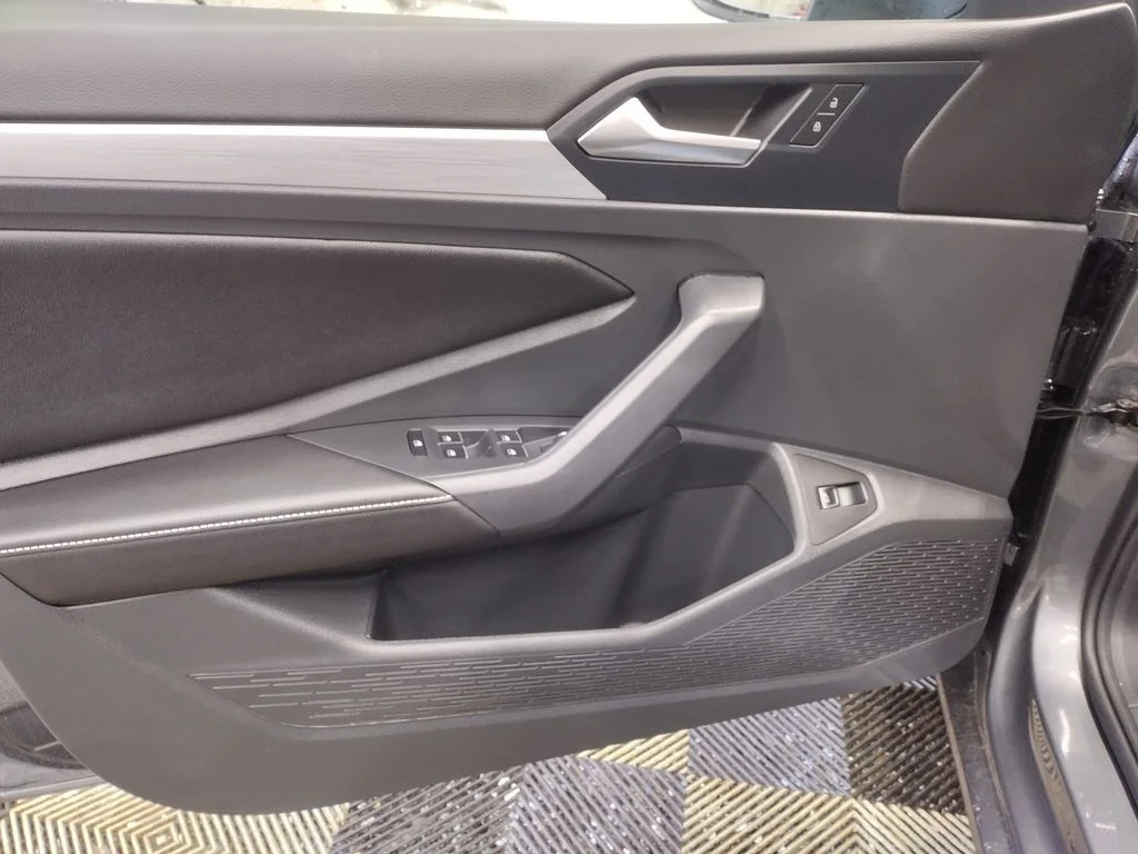 New 2026 Gray Volkswagen 1.5T Sport image 17