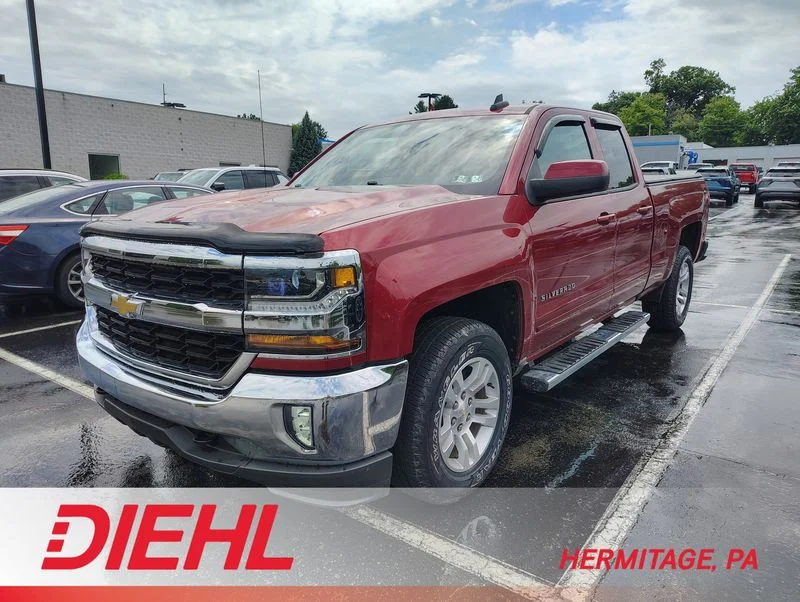 Used 2018 Red Chevrolet LT image 1