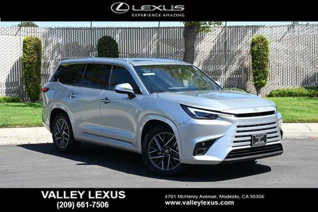 Certified Used 2025 Silver Lexus 350 Luxury image 1