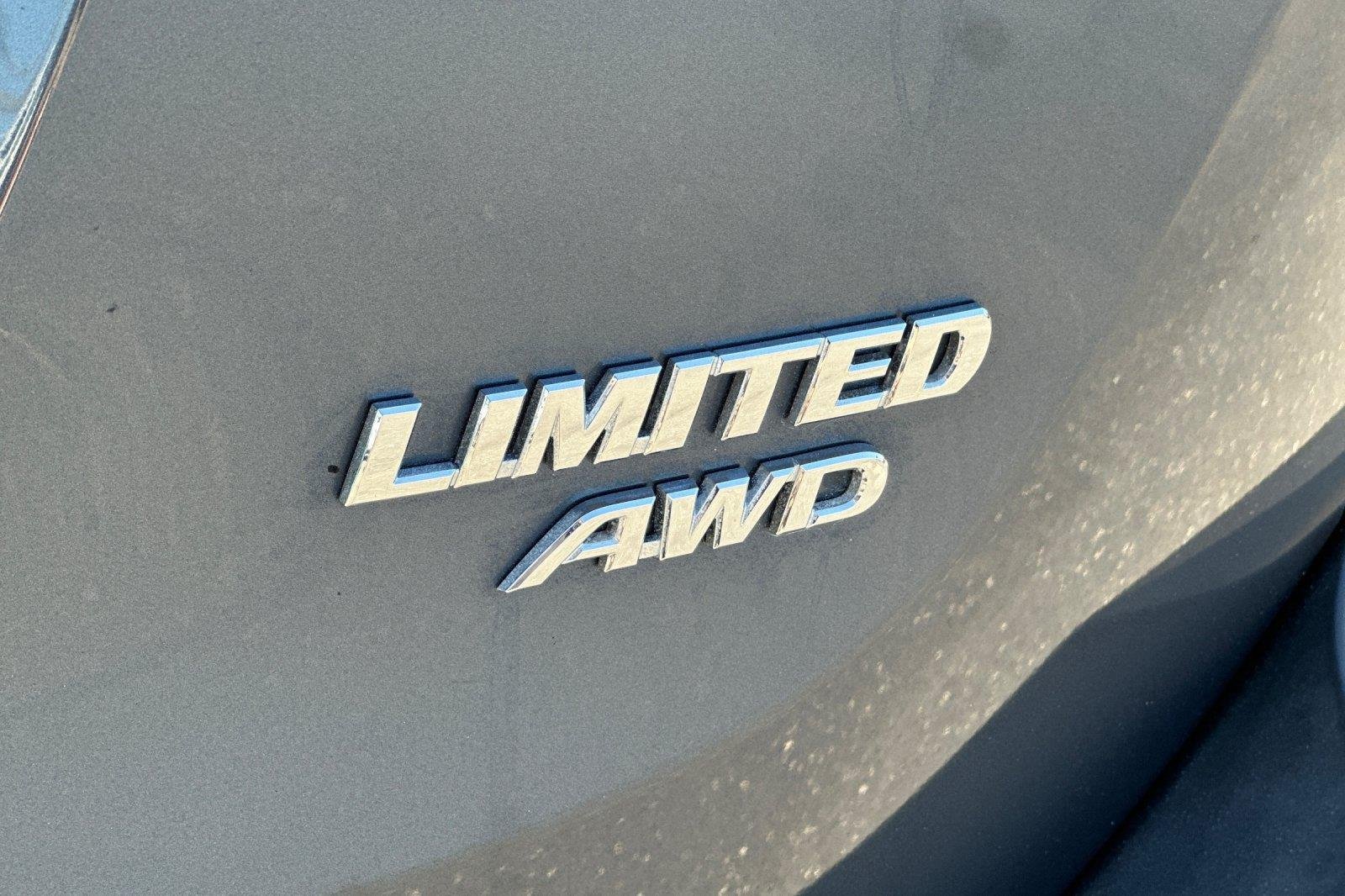 Used 2013 Shoreline Blue Pearl Toyota Limited image 26