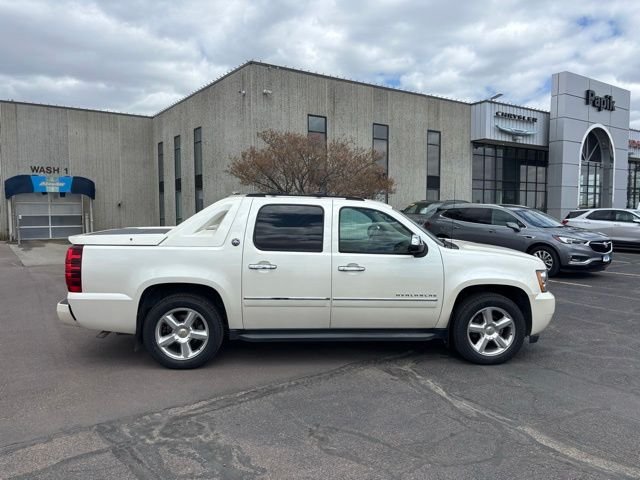 2013 Chevrolet Avalanche 4WD Avalanche LTZ's photo